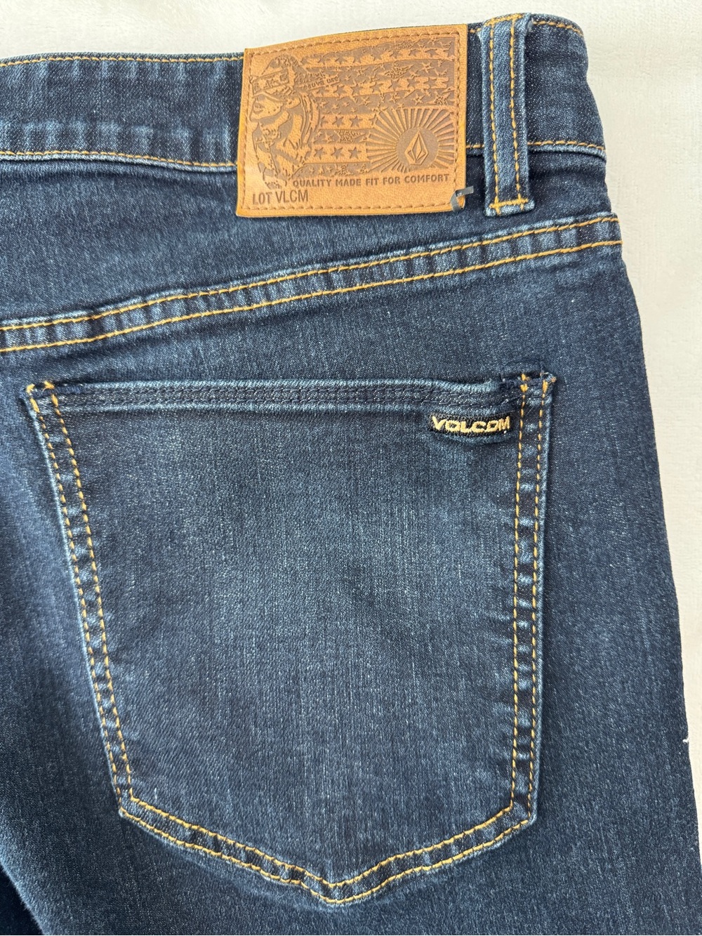 Volcom Vorta Style A1931501 Slim Straight Men's Size 36 - Picture 5 of 10